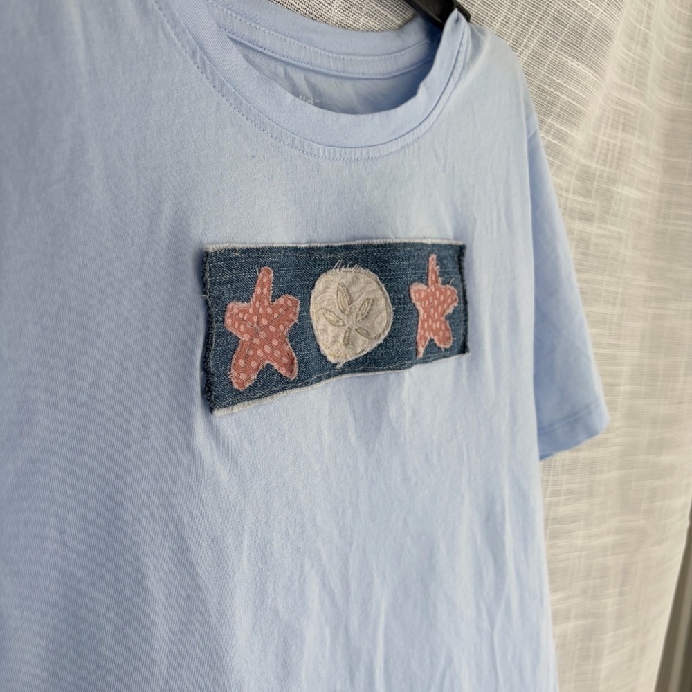 Handmade Sand Dollar Starfish Patchwork Denim Patch Womens Blue Shirt Size Small - Picture 6 of 7